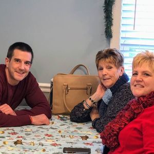 Meet your Posher, Thomas